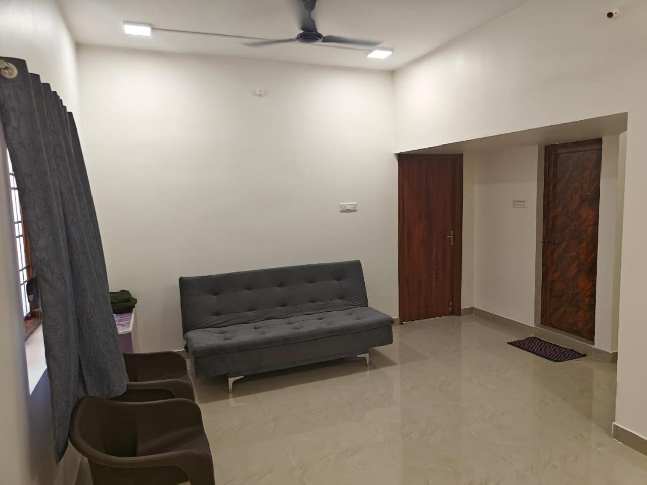 Thirunallar Heaven Homes Tirunallar Exterior foto